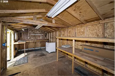 21414 SE Salmon St, Gresham, OR 97030 - Photo 45