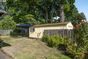 21414 SE Salmon St, Gresham, OR 97030 - Photo 43