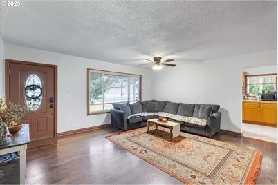 3170 Pennsylvania St, Longview, WA 98632 - Photo 7