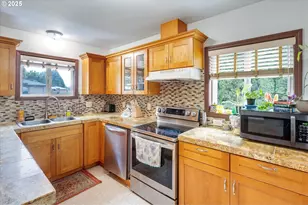 3170 Pennsylvania St, Longview, WA 98632 - Photo 11