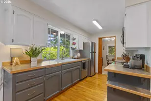 3540 16th Ct, Salem, OR 97302 - Photo 13