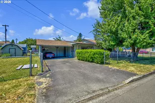 66 NW Cary St, Winston, OR 97496 - Photo 43