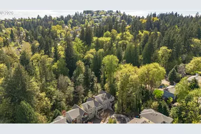 3546 SW Arnold St, Portland, OR 97219 - Photo 41