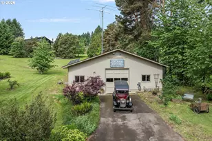 16645 NE Leander Dr, Sherwood, OR 97140 - Photo 41