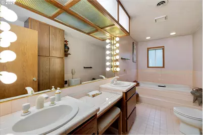 16645 NE Leander Dr, Sherwood, OR 97140 - Photo 31