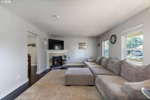 35635 Jakobi St, Saint Helens, OR 97051 - Photo 3
