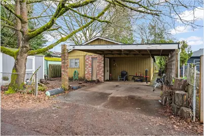 6421 SE 58th Ave SE, Portland, OR 97206 - Photo 5