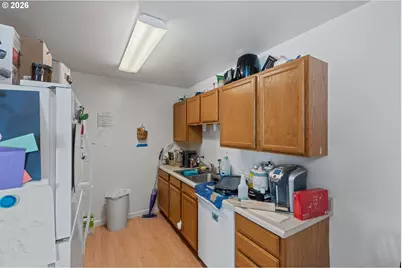 1298 Minnesota Ave, Coos Bay, OR 97420 - Photo 31