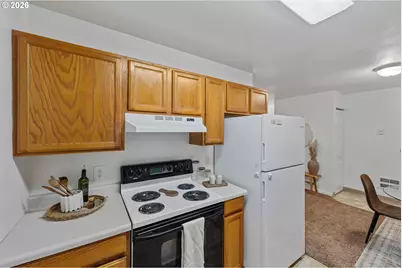 1298 Minnesota Ave, Coos Bay, OR 97420 - Photo 11