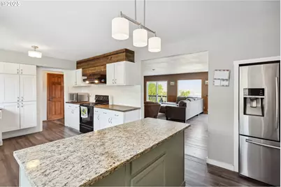 3103 Fremont St, The Dalles, OR 97058 - Photo 13