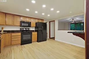 20675 SW Rosa Dr, Beaverton, OR 97078 - Photo 15