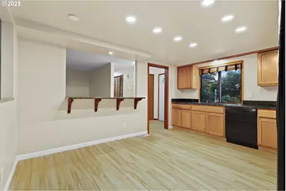 20675 SW Rosa Dr, Beaverton, OR 97078 - Photo 11