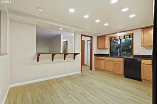 20675 SW Rosa Dr, Beaverton, OR 97078 - Photo 11