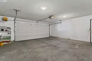 20675 SW Rosa Dr, Beaverton, OR 97078 - Photo 37