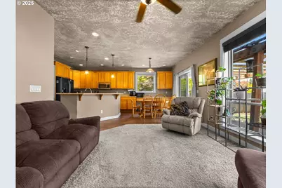 18653 Van Fleet Ave, Sandy, OR 97055 - Photo 23