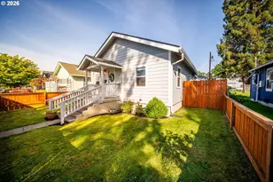 258 21st Ave, Longview, WA 98632 - Photo 3