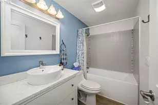 645 Startouch Dr, Eugene, OR 97405 - Photo 21
