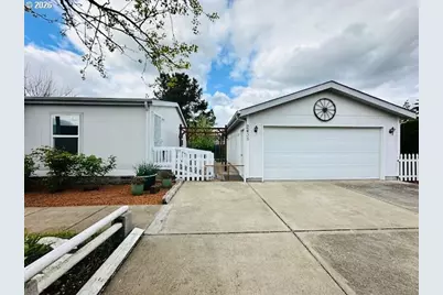 2438 Maia Loop, Springfield, OR 97477 - Photo 5