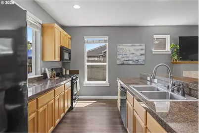2200 S White Salmon Dr, Ridgefield, WA 98642 - Photo 13