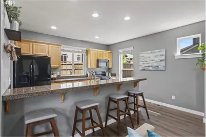 2200 S White Salmon Dr, Ridgefield, WA 98642 - Photo 9