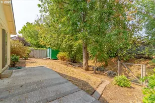 1859 Plateau St NE, Salem, OR 97305 - Photo 35