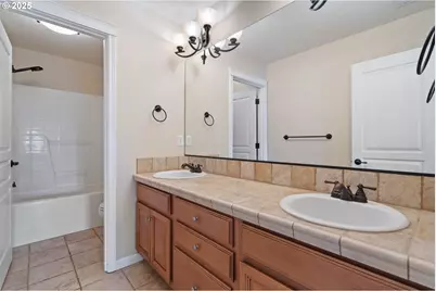 1516 S Dusky Dr, Ridgefield, WA 98642 - Photo 35