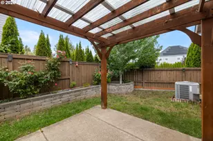 7493 NW Tanoak Terrace, Portland, OR 97229 - Photo 17