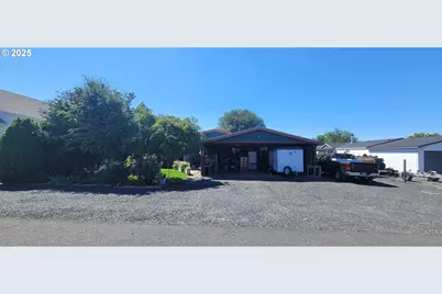 345 NE Tenth St, Irrigon, OR 97844 - Photo 3