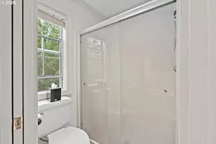 6576 SW Boundary St, Portland, OR 97225 - Photo 29
