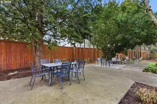 1371 NE Barnes Ct, Gresham, OR 97030 - Photo 37