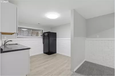 1371 NE Barnes Ct, Gresham, OR 97030 - Photo 29