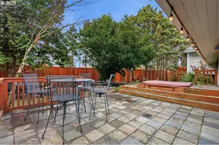 1371 NE Barnes Ct, Gresham, OR 97030 - Photo 35