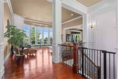 8438 Cascade Hwy, Silverton, OR 97381 - Photo 13