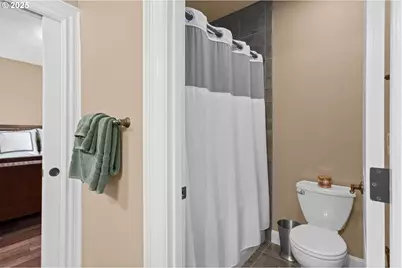 8438 Cascade Hwy, Silverton, OR 97381 - Photo 37