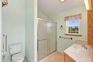 1232 S 12th St, Coos Bay, OR 97420 - Photo 21
