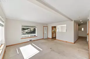 1232 S 12th St, Coos Bay, OR 97420 - Photo 5
