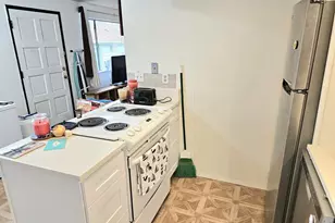 773 Boone Rd SE, Salem, OR 97302 - Photo 13