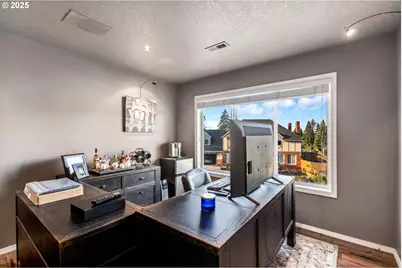 12176 SW Ames Ln, Portland, OR 97224 - Photo 25