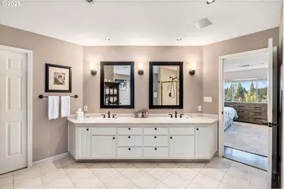 12176 SW Ames Ln, Portland, OR 97224 - Photo 21