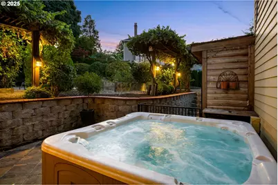 12176 SW Ames Ln, Portland, OR 97224 - Photo 39