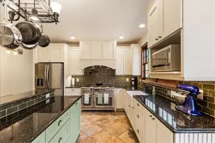 5680 SW Minter Bridge Rd, Hillsboro, OR 97123 - Photo 19