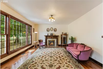 5680 SW Minter Bridge Rd, Hillsboro, OR 97123 - Photo 9