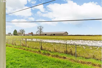2082 Ohio St, Eugene, OR 97402 - Photo 25