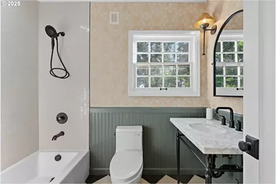 4321 SW Dosch Rd, Portland, OR 97239 - Photo 11