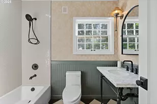 4321 SW Dosch Rd, Portland, OR 97239 - Photo 11