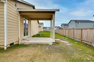 2008 Henderson Wy, Longview, WA 98632 - Photo 7