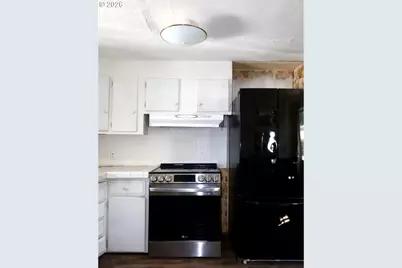 8651 Thurston Rd #4, Springfield, OR 97478 - Photo 11