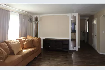 8651 Thurston Rd #4, Springfield, OR 97478 - Photo 7
