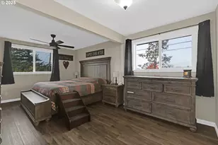 1010 W Luellen Dr, Roseburg, OR 97471 - Photo 31