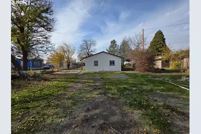 310 NE Fourth St, Irrigon, OR 97844 - Photo 13